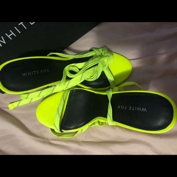 Neon Green reflective wrap heels - Picture 3 of 3